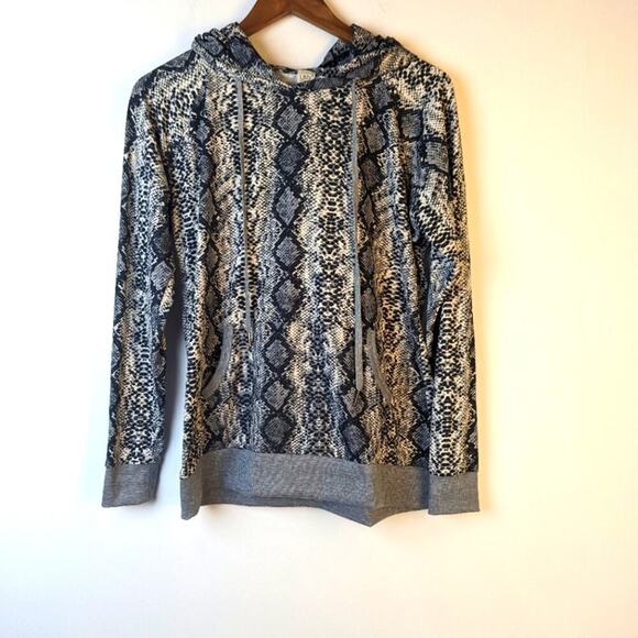 Lildy Super Soft Hoodie - Small / Medium - Picture 1 of 3